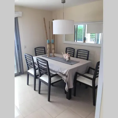 Gala Villa *