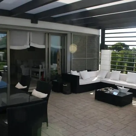 Gala Villa *